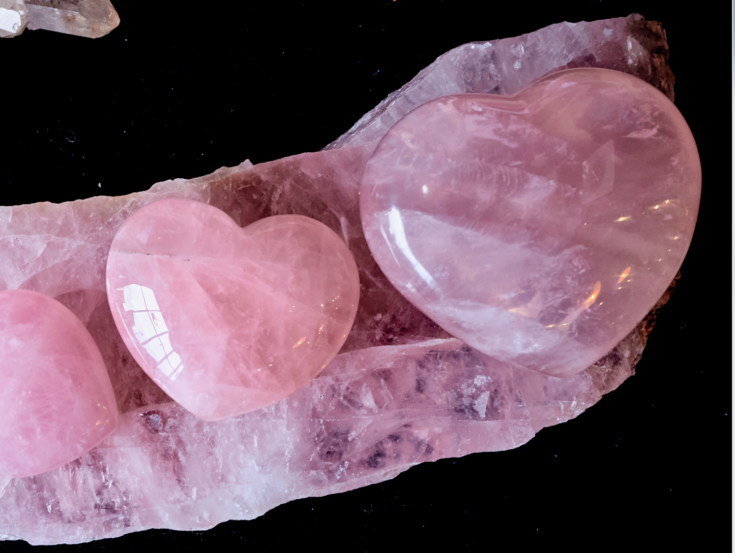 ROSE QUARTZ HEART (L)