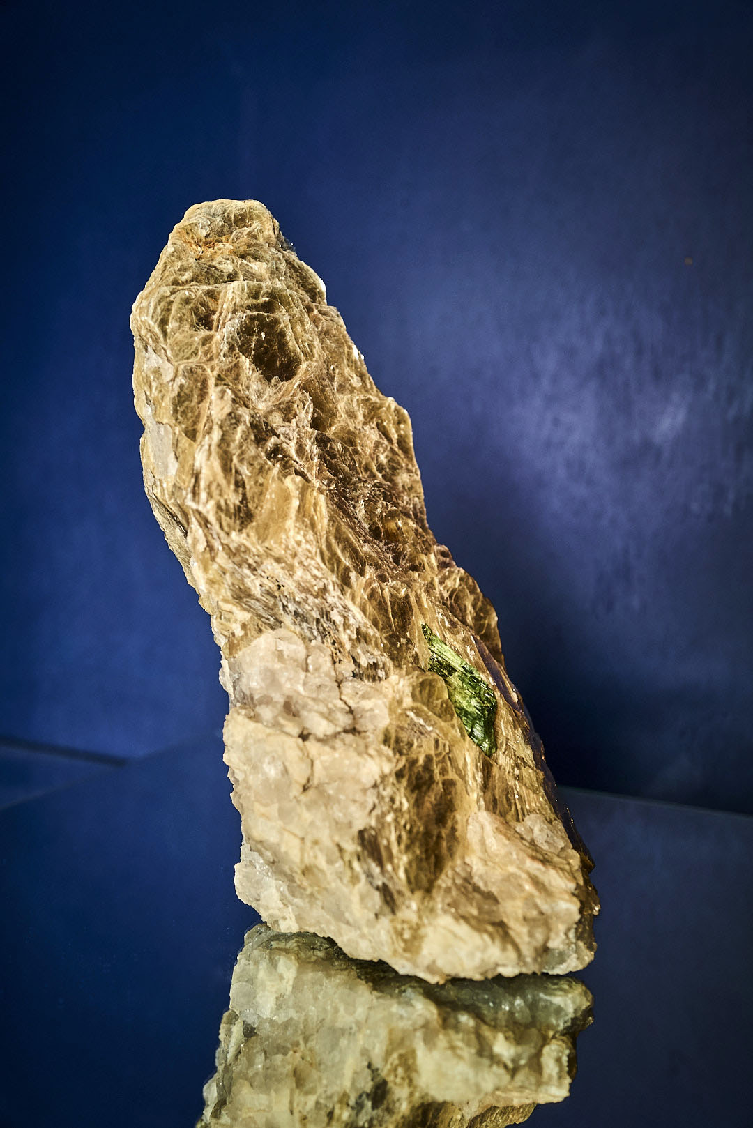 GOLD MICA WITH GREEN TOURMALINE INCLUSION