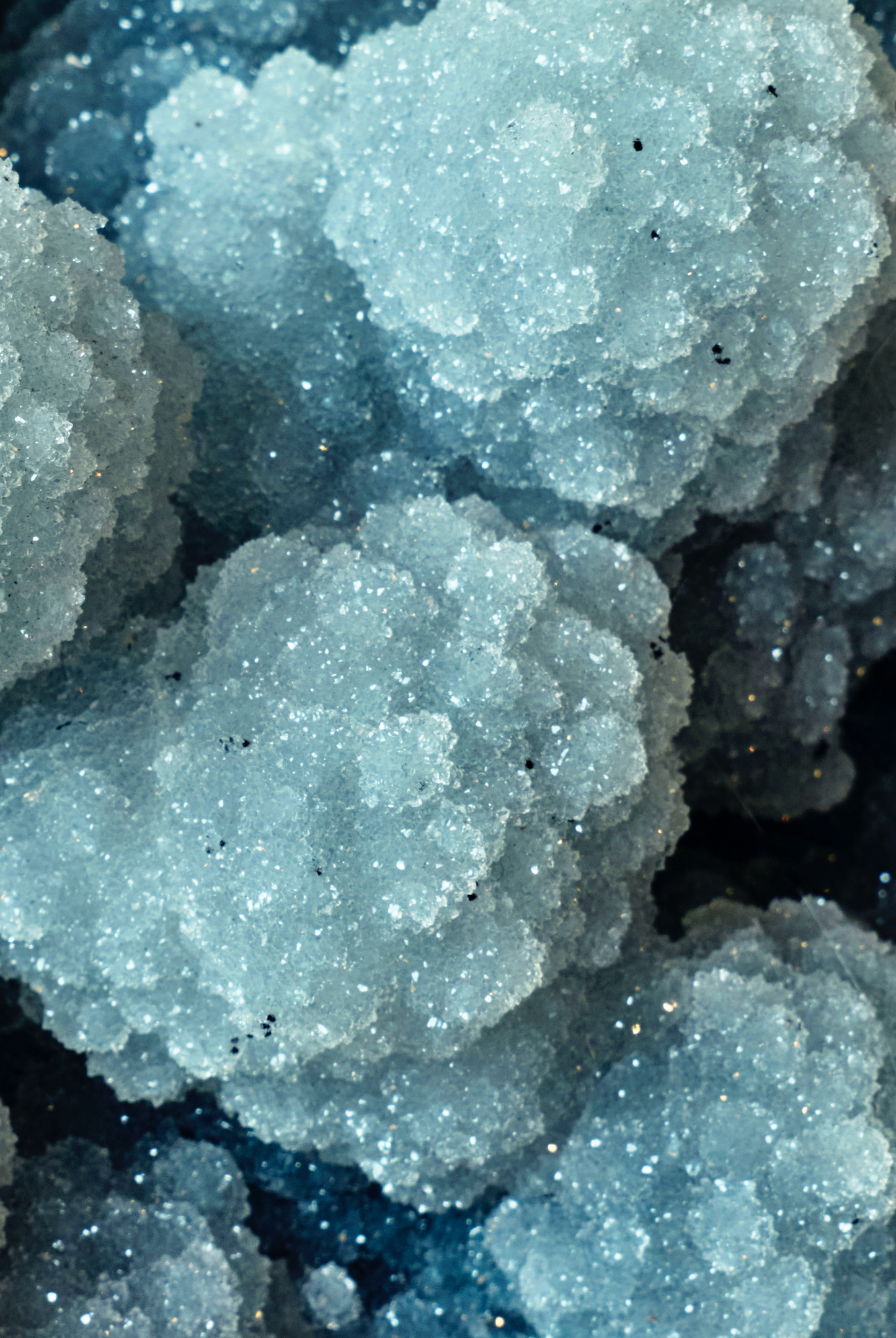 Prasiolite Druzy with Emerging Points