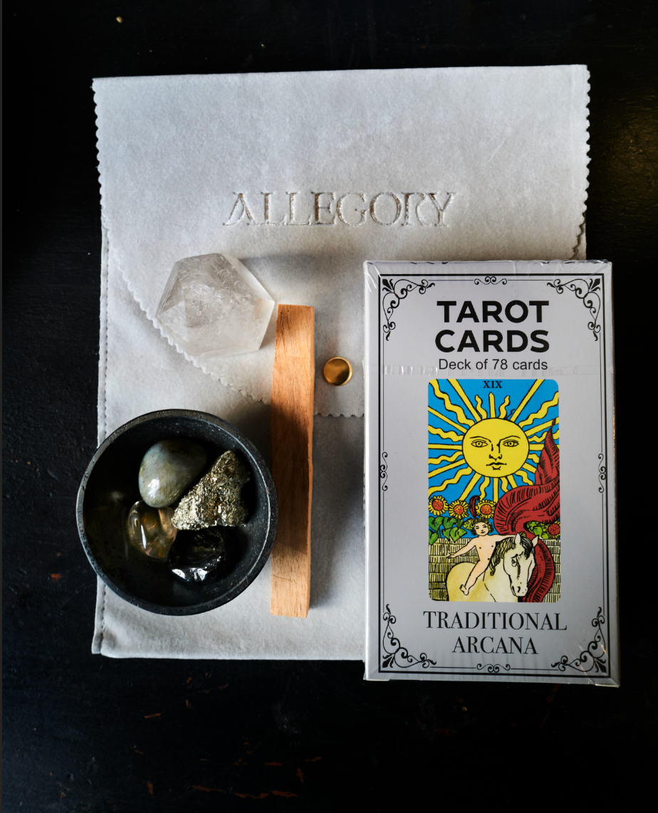 Tarot Essentials kit