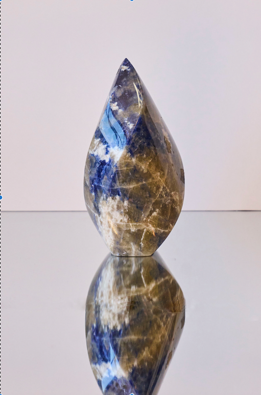 Sodalite Flame