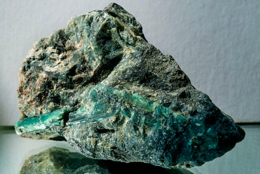 Emerald Raw